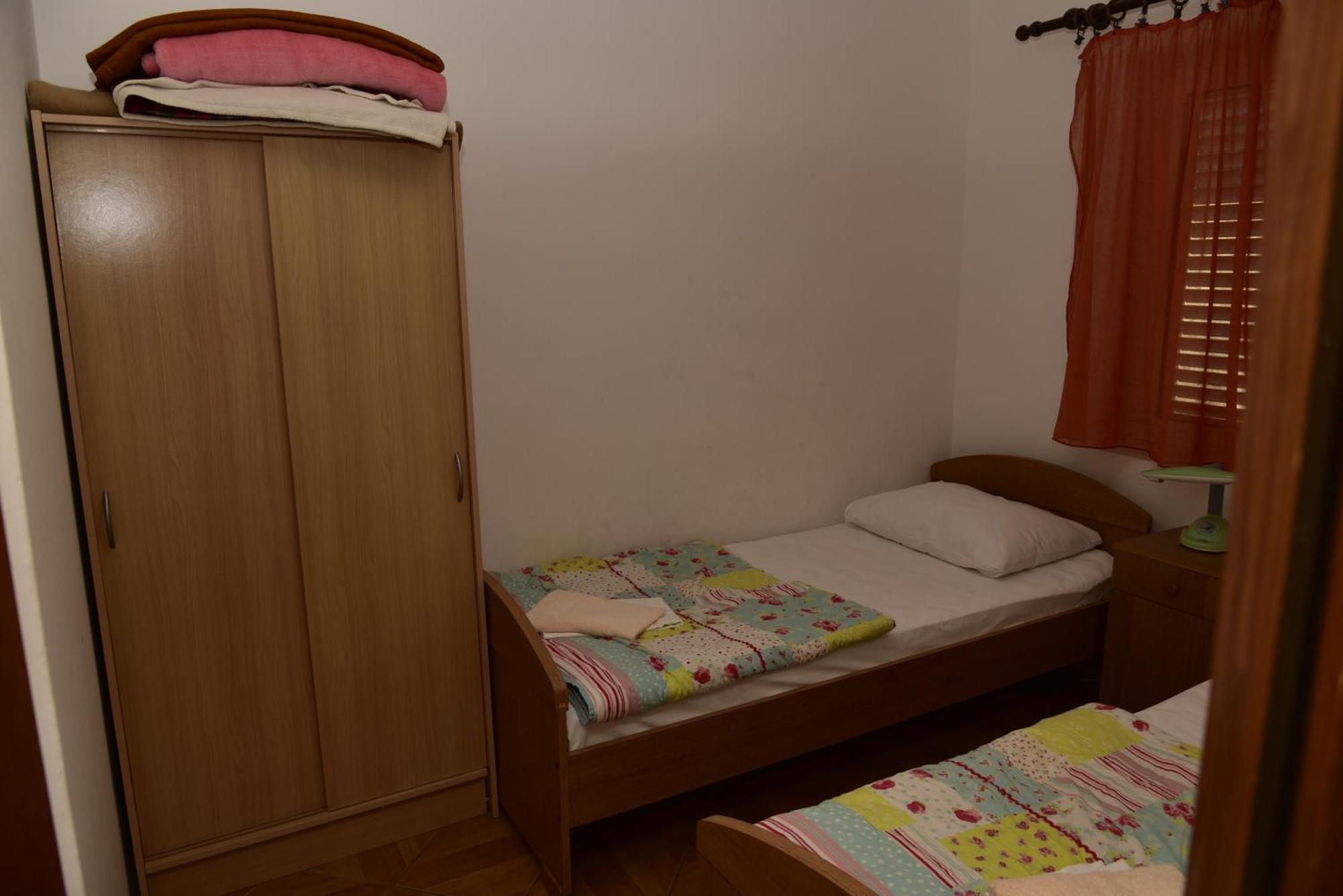 Apartments Ivka Малинска Экстерьер фото