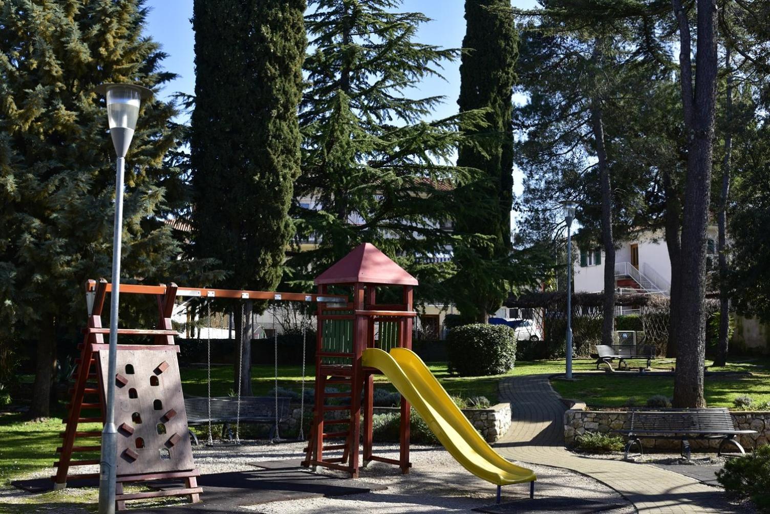 Apartments Ivka Малинска Экстерьер фото