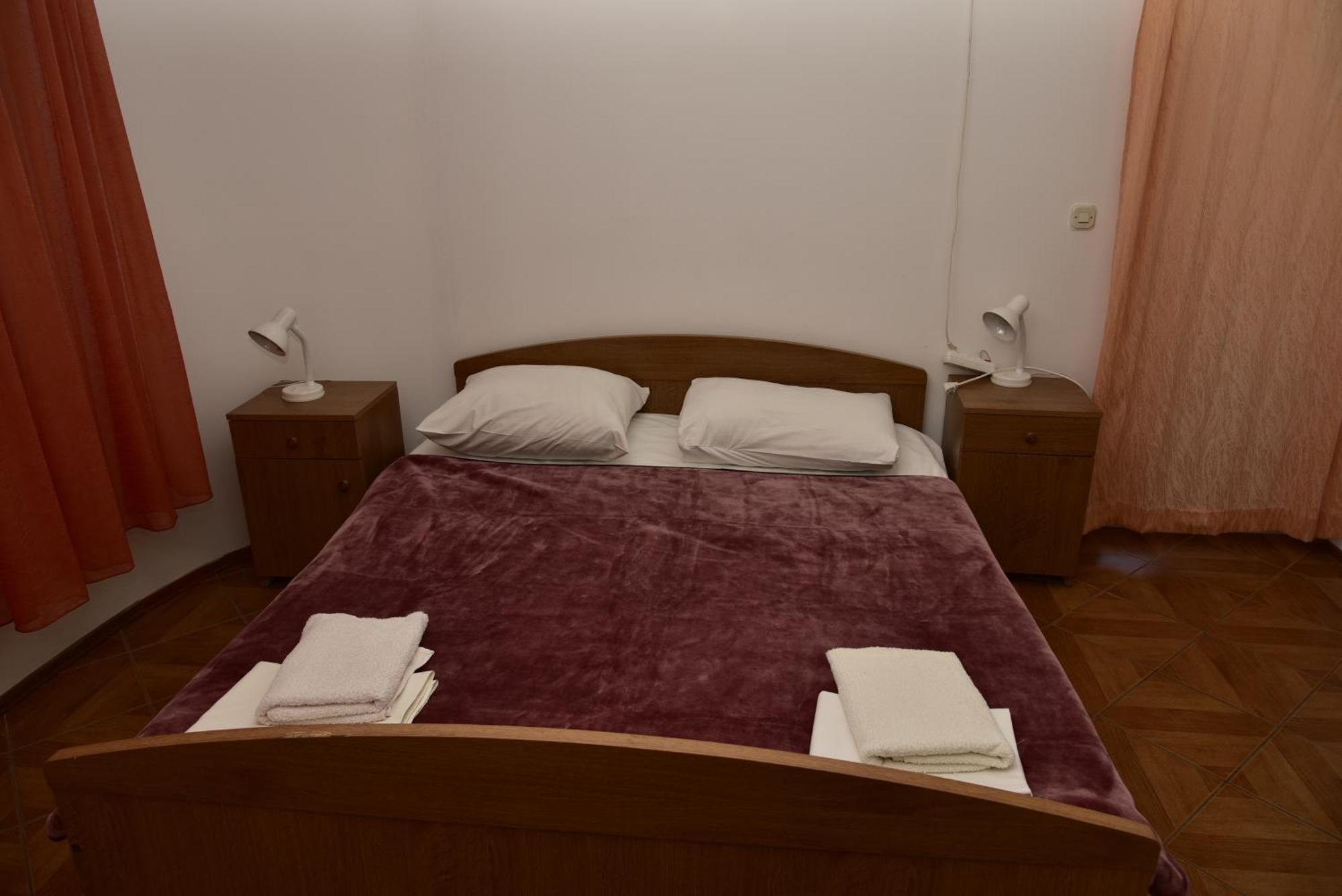 Apartments Ivka Малинска Экстерьер фото