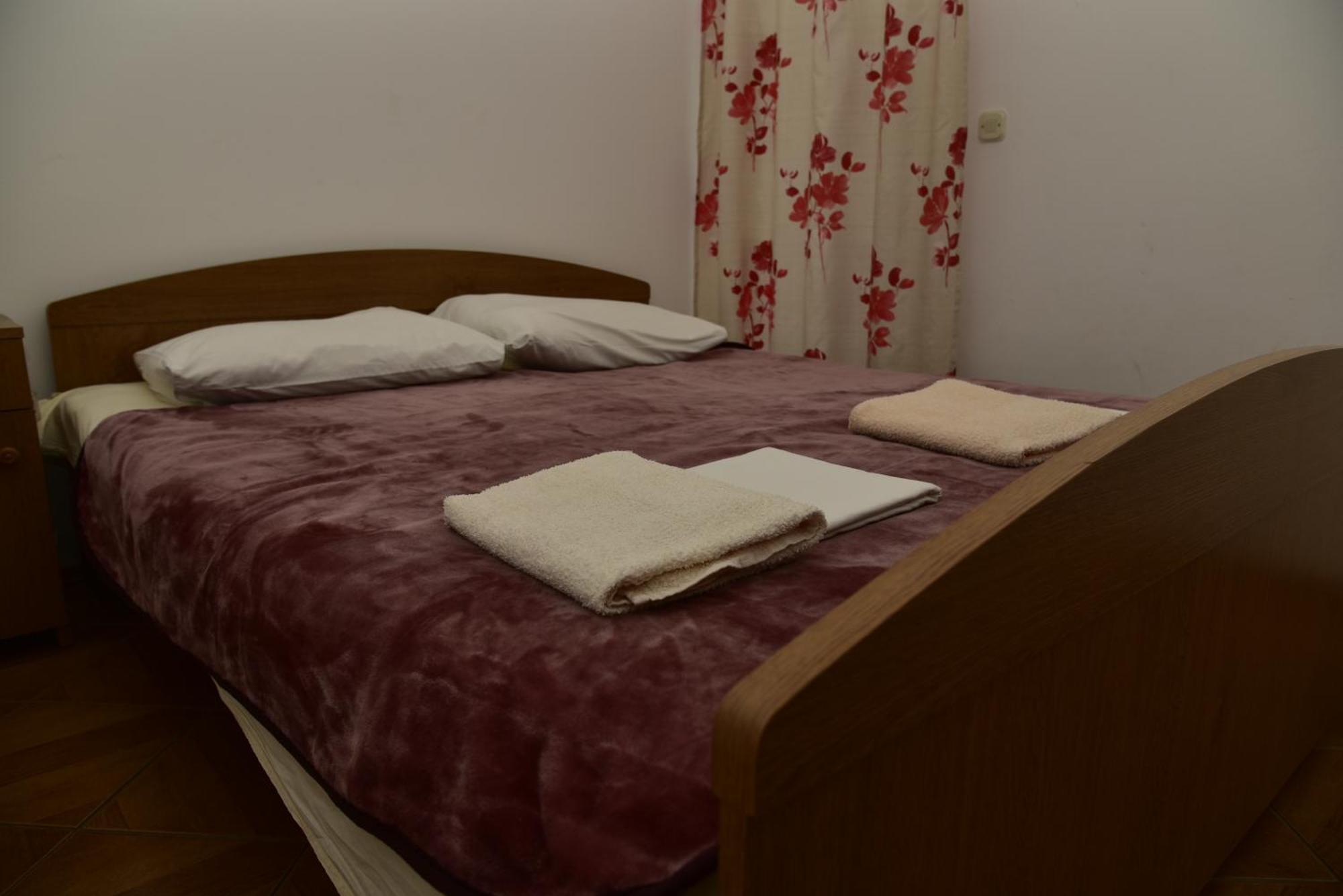 Apartments Ivka Малинска Экстерьер фото